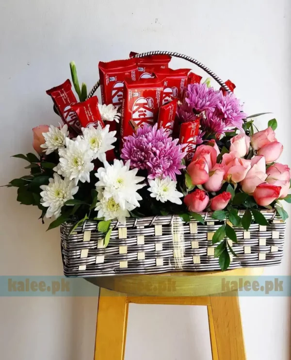 imported flower pink rose choclate flower basket