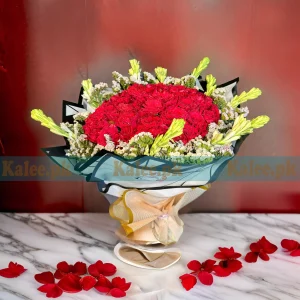 Tuberose Flowers Bouquet with fresh roses, statice, and tuberose, beautifully arranged for a charming and fragrant floral gift.