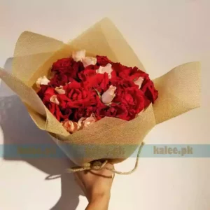 Red & Pink Rose Flowers Bouquet