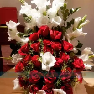 White Glade & Red Rose Flowers Basket Bouquet