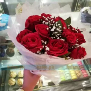 Red Rose Flowers Bouquet With Baby Breath