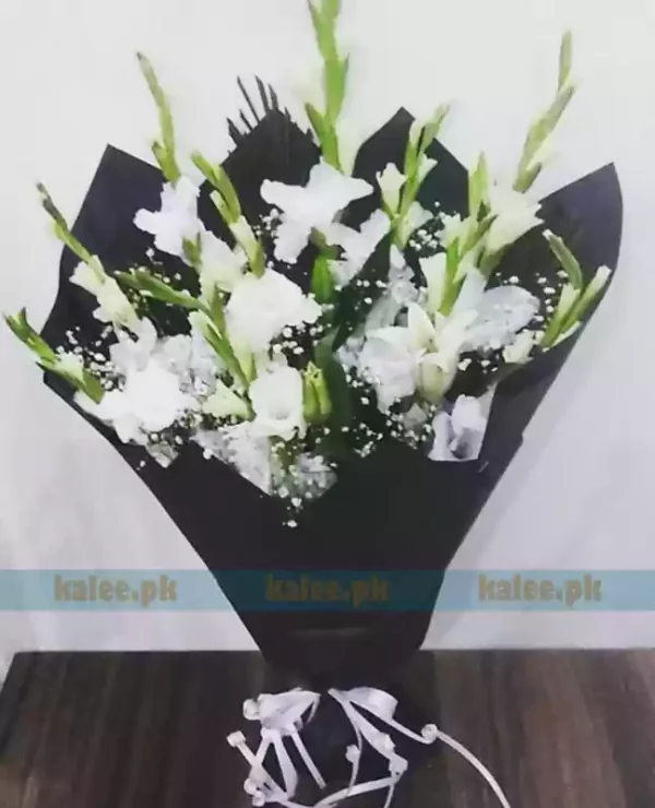 White Glade With Baby Bud Bouquet