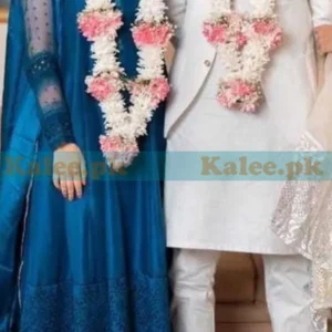 White and pink daisy couple's garland haar/mala with baby's breath