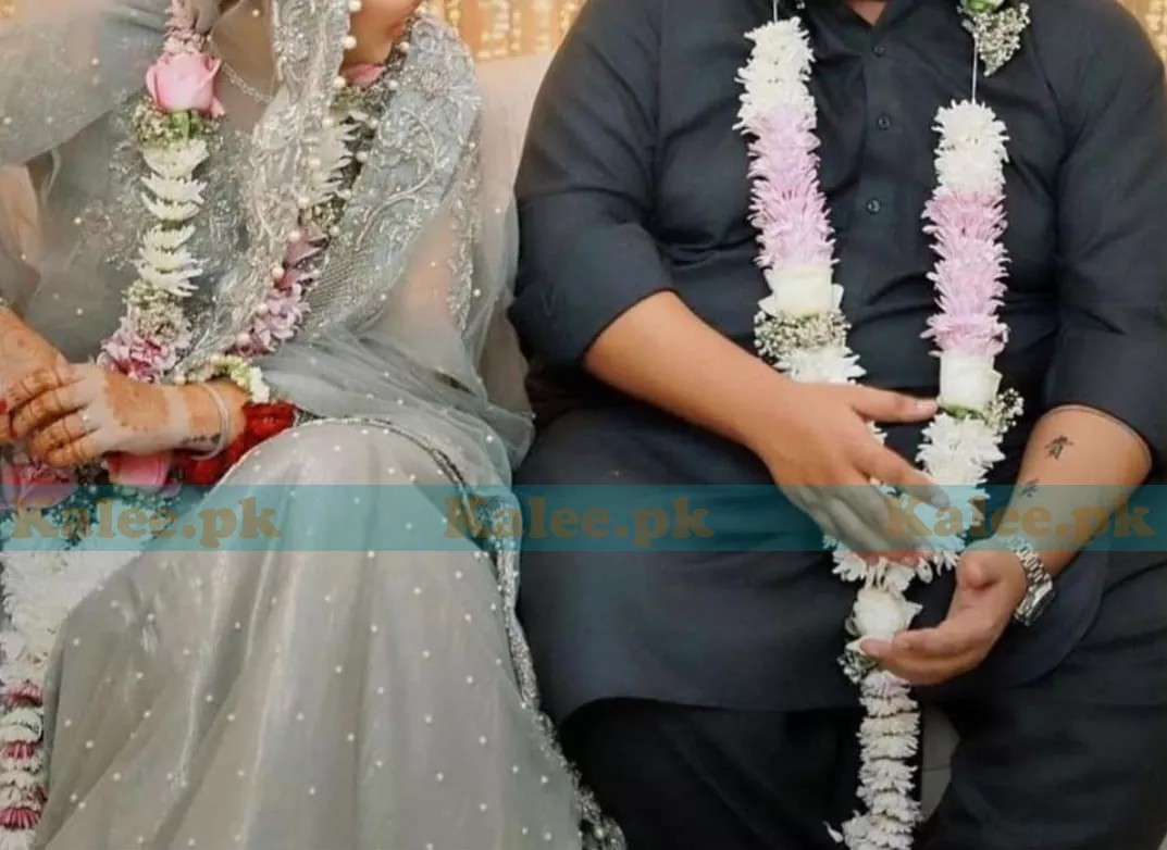 Bride and groom white and purple daisy garland haar/mala with baby's breath