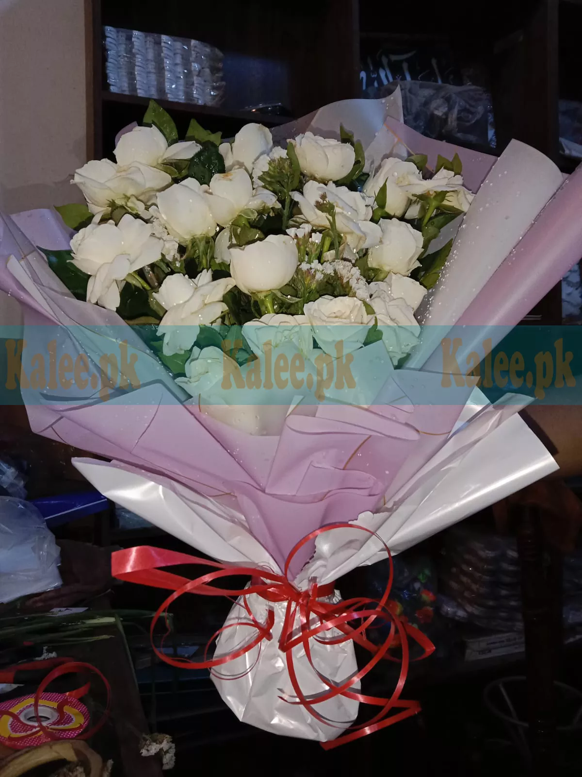 English White Rose & Statice Flowers Fancy Bouquet