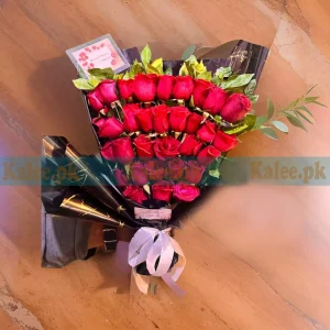 Classic Beauty Timeless Elegance Red Rose Flowers Bouquet