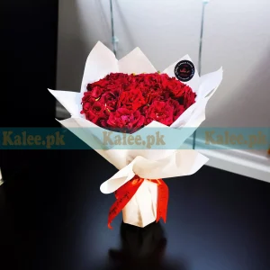 English Red Roses Round Bouquet