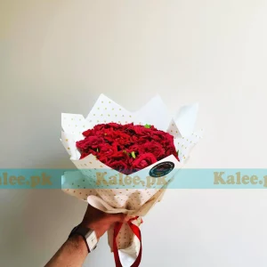 English Red Rose Flower Round Bouquet
