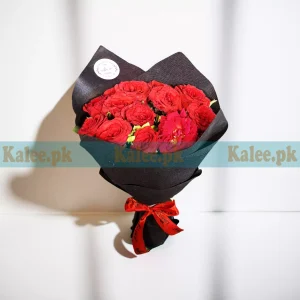 Small Red English Rose Flowers Bouquet