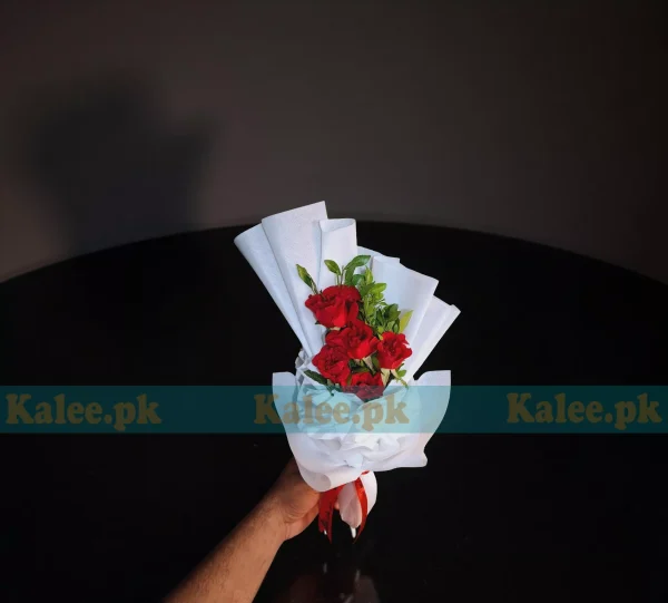 5 Red Roses Small Bouquet