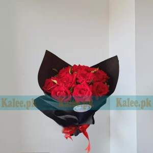 Small English Red Roses Bouquet