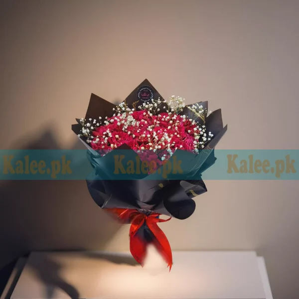 Baby's Breath And Red Rose Flowers Bouquet