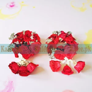 Bridal Kangan Gajray With Lacy Lace & English Roses