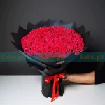 100 Fresh Roses round bouquet – Karachi flower shop Kalee.pk