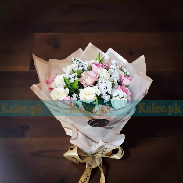 White Pink Roses Bouquet With Statice