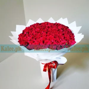 Fresh 100 Red Rose Flowers Round Bouquet