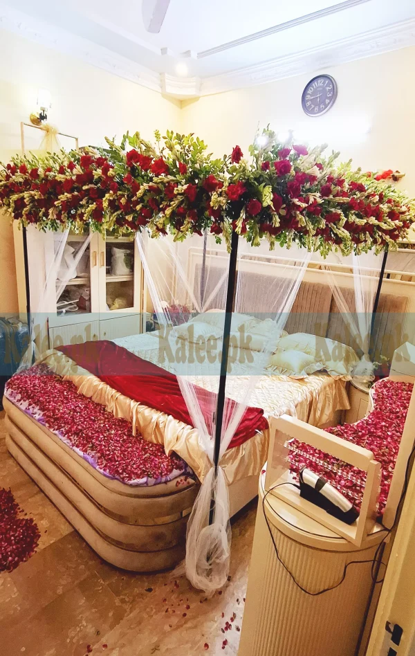 Tuberose And Red Roses Wedding Bridal Room Decor