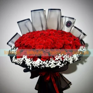 Luxury 100 Rose Flowers Bouquet With Baby's Breath