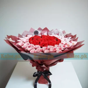 100rs Currency Notes Bouquet With Artificial Roses