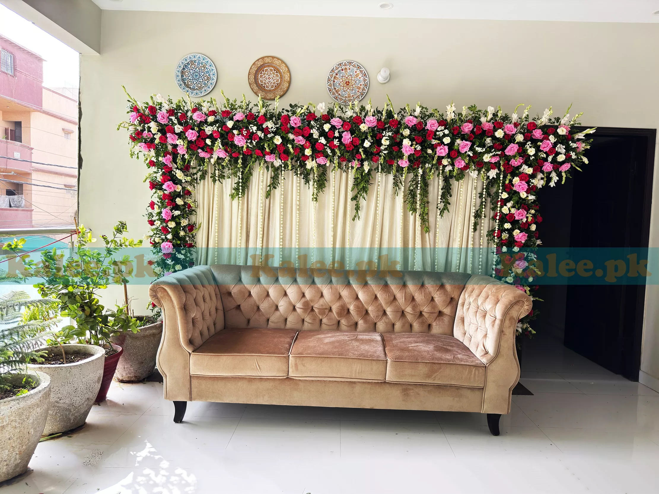 Mixed Colorful Real Flowers Stage Decoration