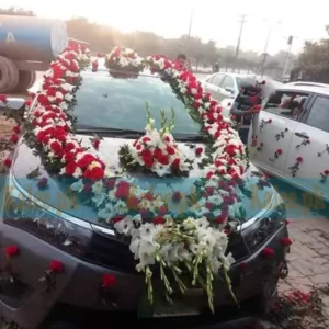 Wedding Car Decoration With Roses And Glades