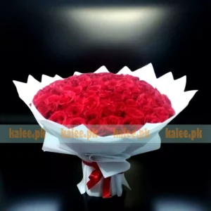 100 English Rose Flowers Round Shaped Bouquet