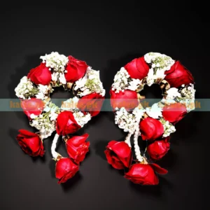 Baby's Breath Flowers Bridal Kangan With Roses
