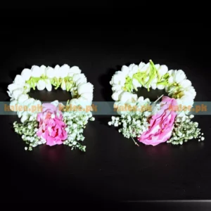 Motia & Pink Rose Kangan With Baby's Breath