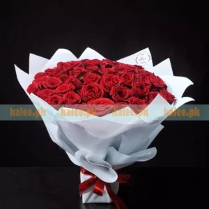 Round Shaped Bouquet With Red Roses
