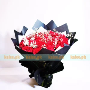 Baby's Breath And Red Rose Round Bouquet