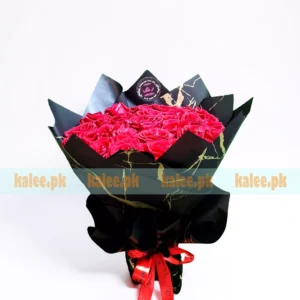 Round Design Red Rose Flowers Bouquet