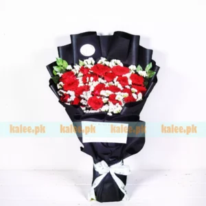 Statice And Red Roses Flat Design Bouquet
