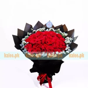 Red Roses & Statice Flowers Round Design Bouquet
